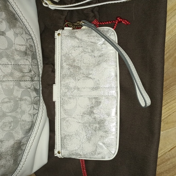 Coach Vintage Signature Tie Dye Shoulder Tote, Wristlet, Pouch, & Dusty - Picture 11 of 15